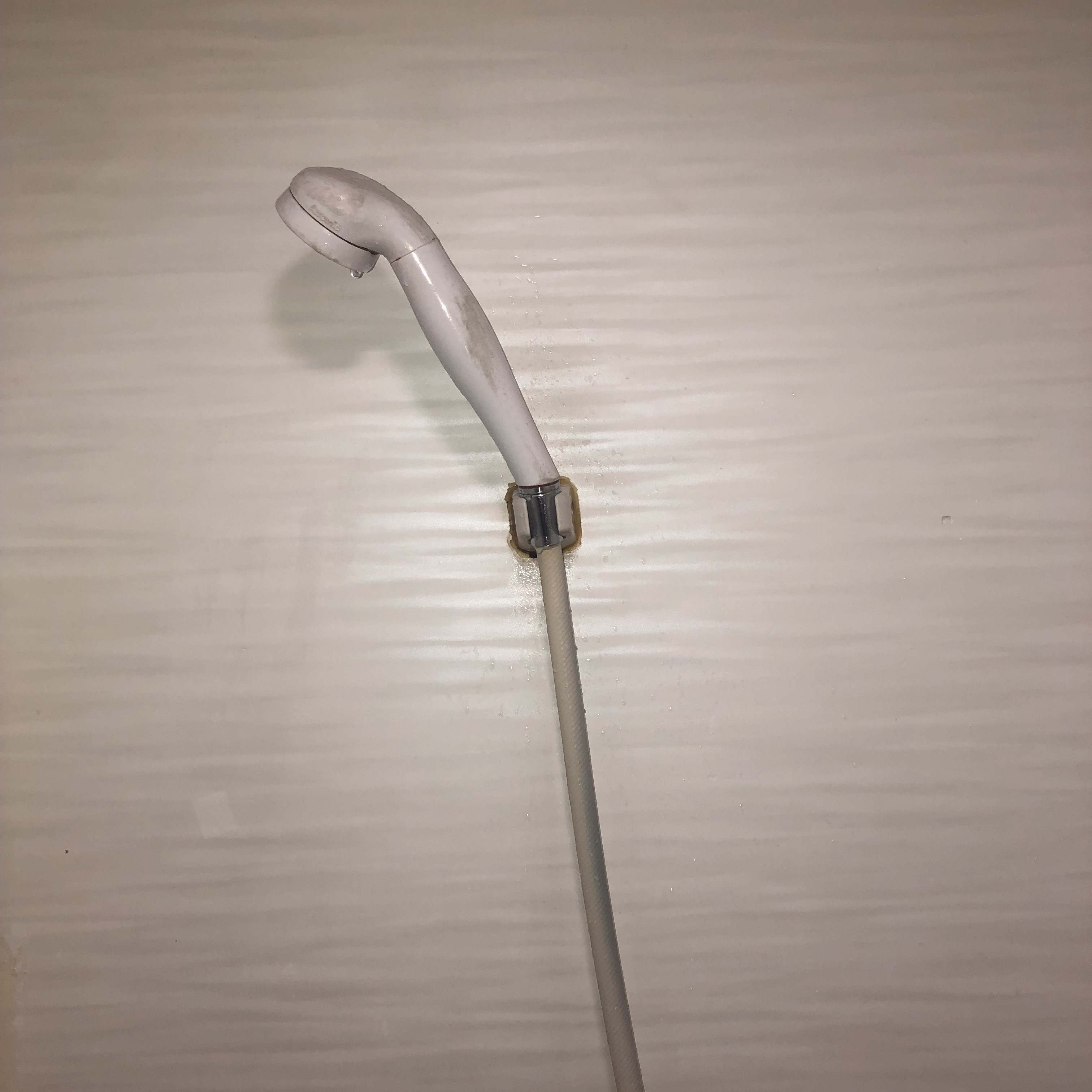 仕事始めの疲れに！門前仲町駅前の完全個室シャワーでリフレッシュ