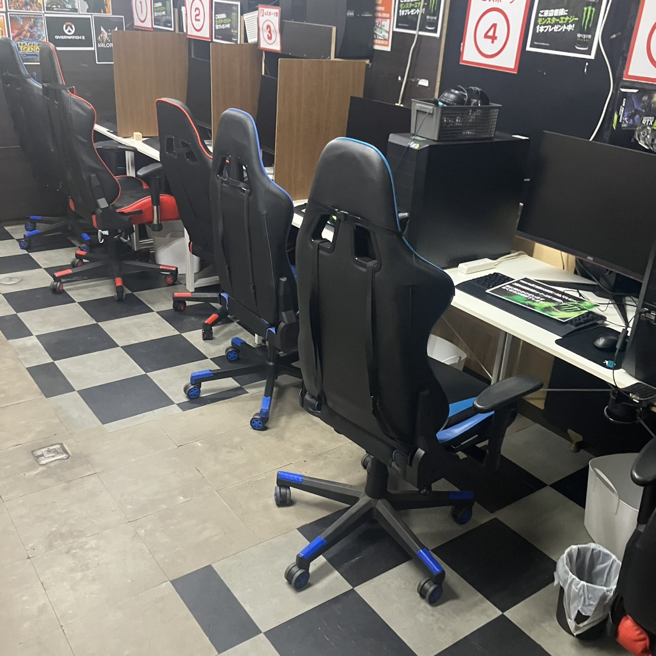 夏の終わりにガッツリランク上げ！全席喫煙×ボイチャOKのeスポーツ空間【行徳最安値挑戦中】